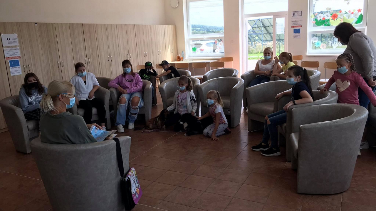 Fotografia fotogalérie Beseda so spisovateľkou Gabrielou Futovou 25.8.2021