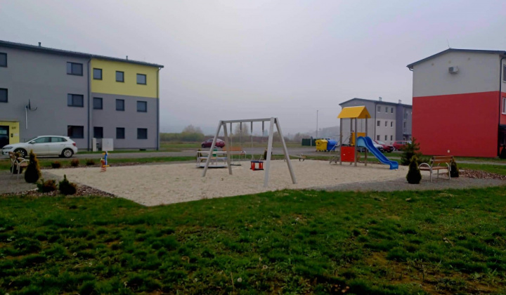 1. fotografia fotogalérie Detské ihrisko-Novostavba