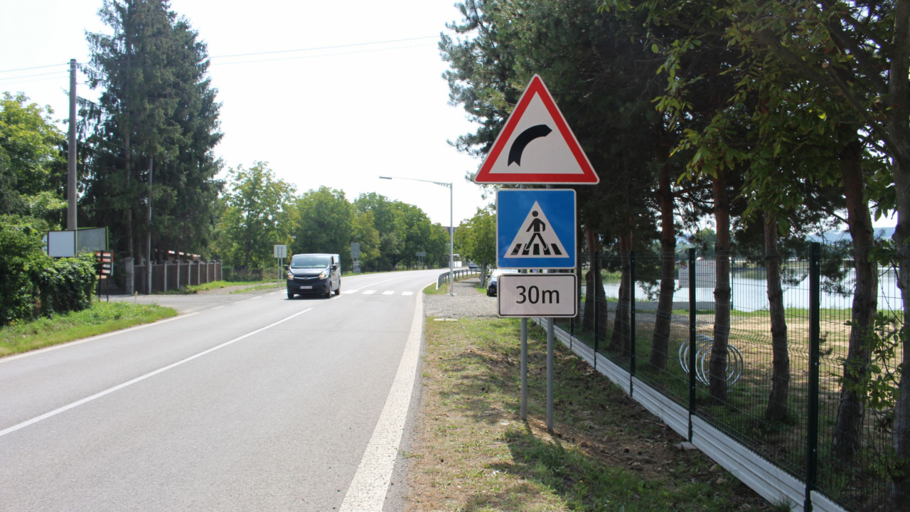 Fotografia fotogalérie Oddychovo-rekreačná zóna V.N.: Objekt SO 04 - Rozšírenie VO, osvetlenie oddychovo-rekreačnej zóny a priechodu pre chodcov; Objekt SO 05 - Kamerový systém na oddychovo-rekreačnej Malá Domaša